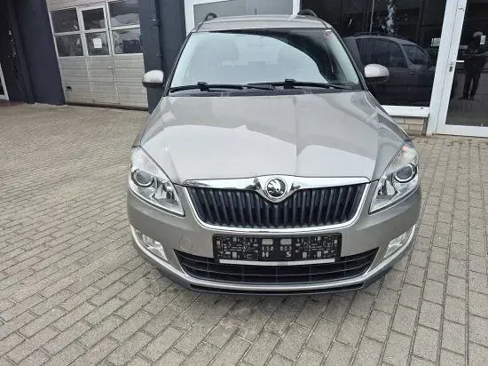 Gebraucht Skoda Roomster Fresh 86 PS (63 kW) 2014 Beige Van / Kleinbus