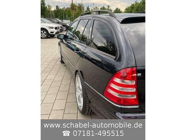 Gebraucht Mercedes C55 AMG AMG 367 PS (269 kW) 2004 Diamantschwarz (metallic) Kombi