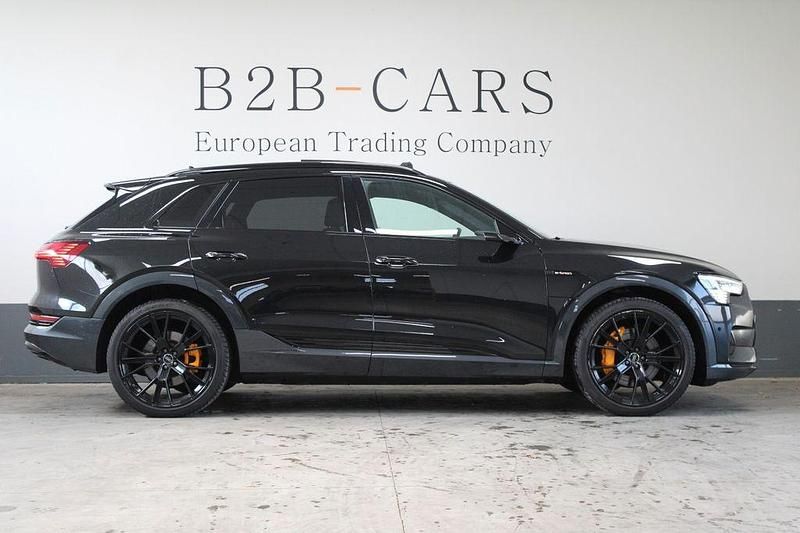 Gebraucht Audi e-tron Sport 300 kW (408 PS) 2019 Schwarz SUV