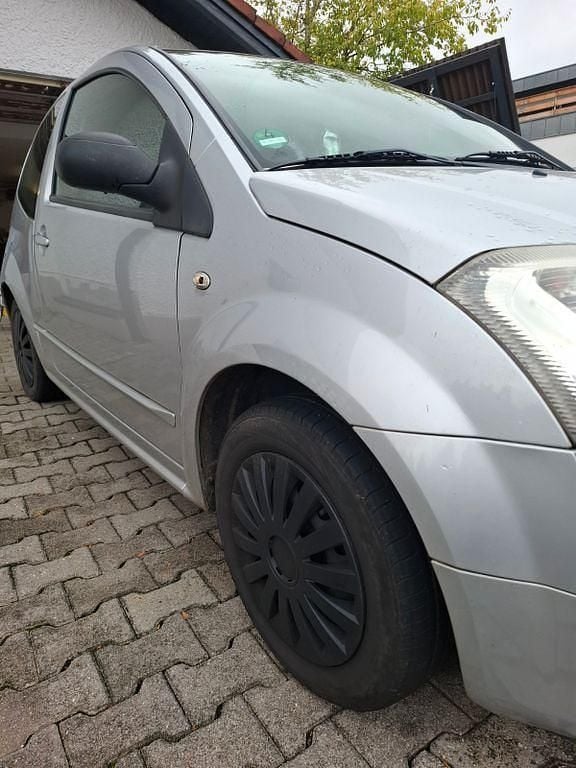 Gebraucht Citroën C2 Comfort 73 PS (53 kW) 2007 Grau Kleinwagen