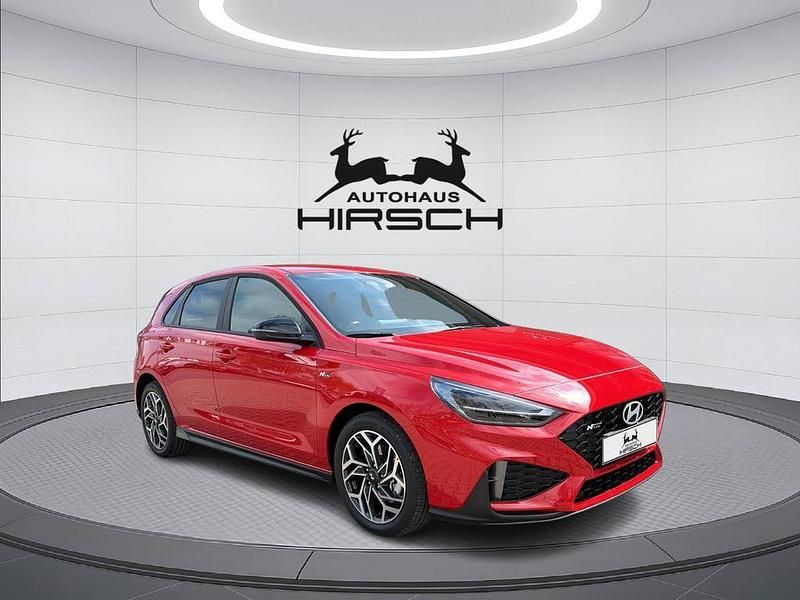 Neu Hyundai i30 N Line 150 PS (110 kW) 2026 Rot Limousine