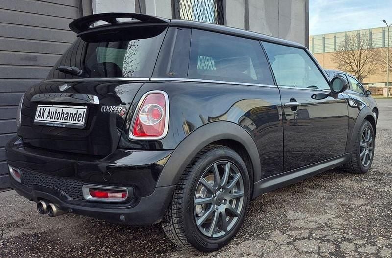 Gebraucht Mini Cooper S 184 PS (135 kW) 2011 Schwarz Kleinwagen