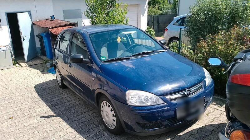 Blau Gebraucht 2001 Opel Corsa Kleinwagen | 450 € - Bild 1/1