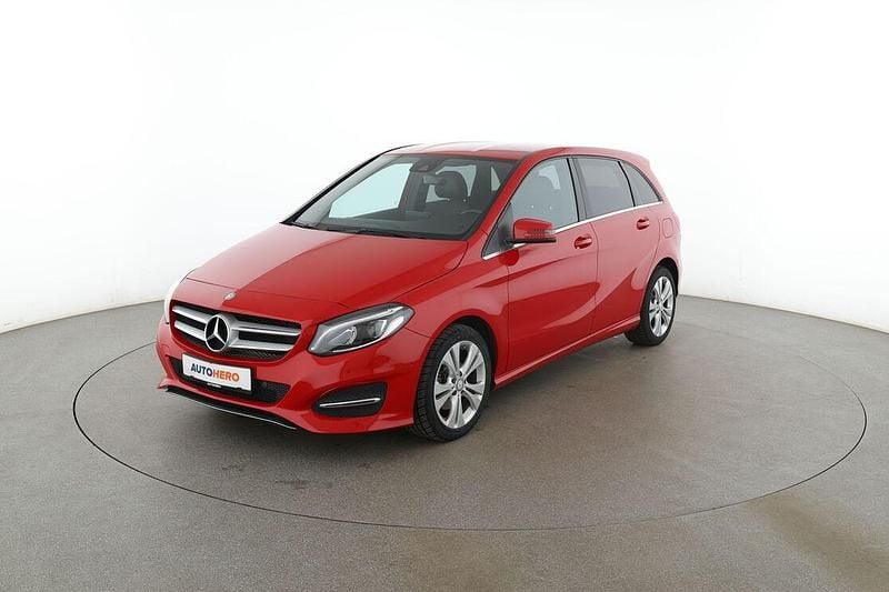 Gebraucht Mercedes B200 Urban 136 PS (100 kW) 2018 Van / Kleinbus