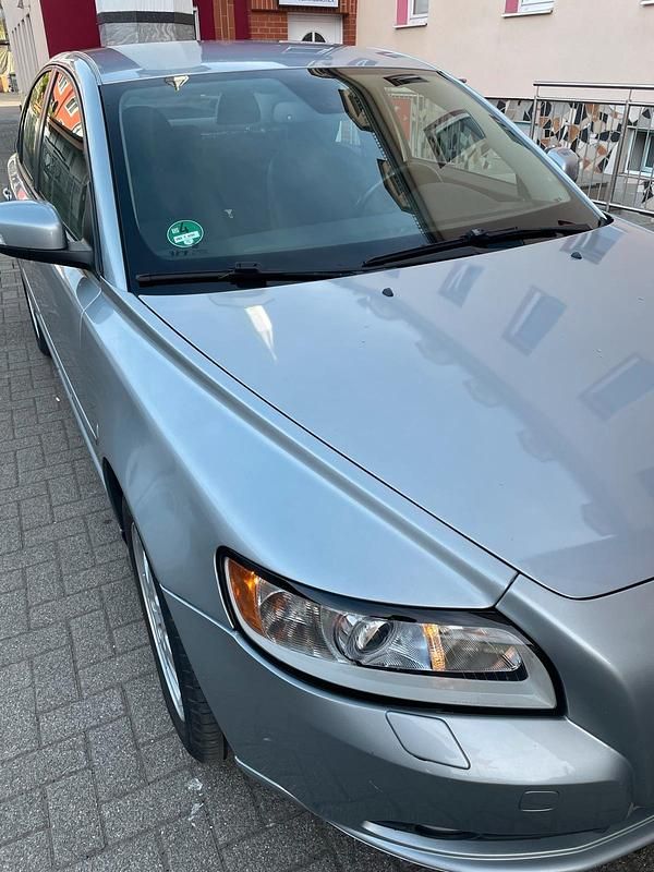 Gebraucht Volvo S40 125 PS (91 kW) 2009 Grau Limousine