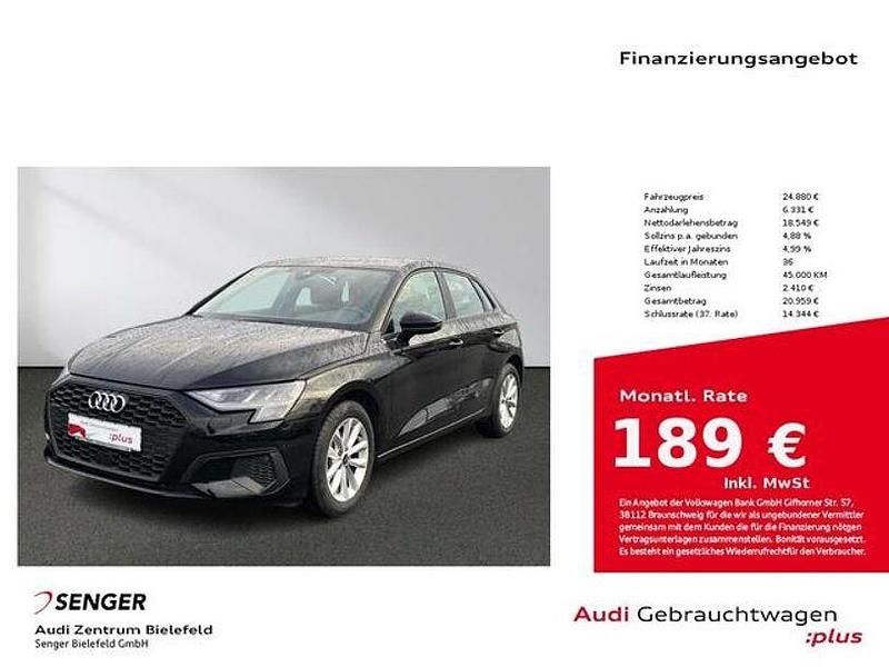 Brillantschwarz Gebraucht 2023 Audi A3 Comfort Limousine | 24.880 € - Bild 1/4