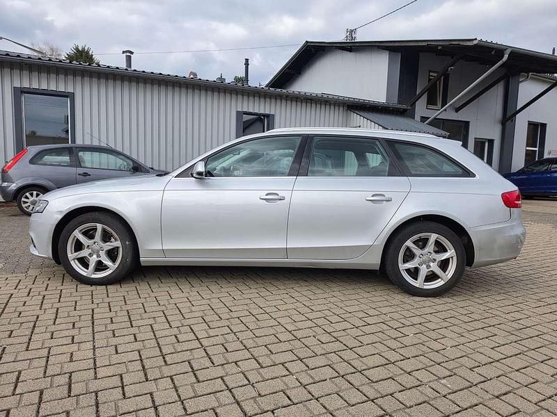 Gebraucht Audi A4 Ambition 170 PS (125 kW) 2011 Eissilber metallic Kombi