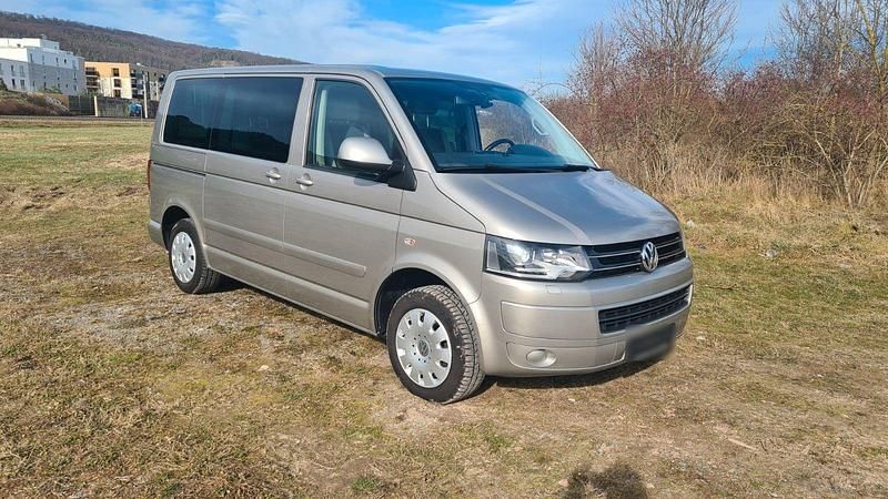 Gebraucht VW T5 140 PS (102 kW) 2013 Beige Van