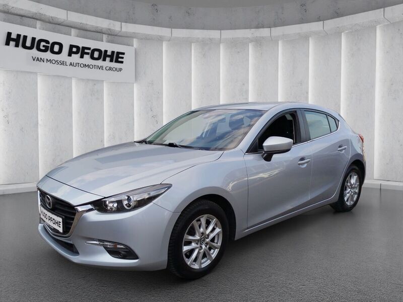 Gebraucht Mazda 3 Center-Line 120 PS (88 kW) 2017 Sonic silver Limousine