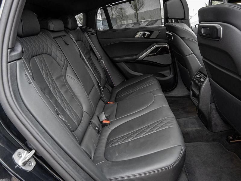 Gebraucht BMW X6 M Sport 286 PS (210 kW) 2025 Schwarz SUV
