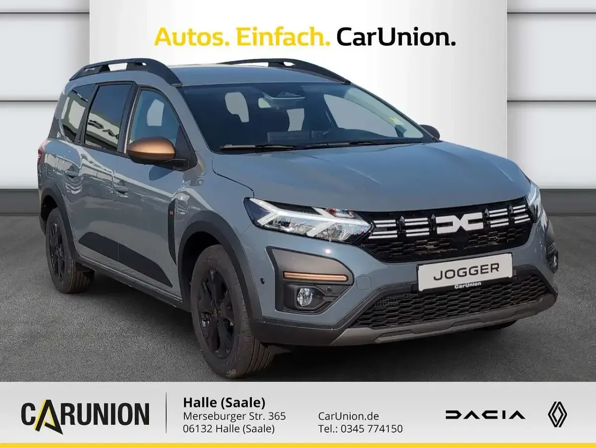 Gebraucht Dacia Jogger Extreme 110 PS (80 kW) 2025 Schiefergrau Van / Kleinbus