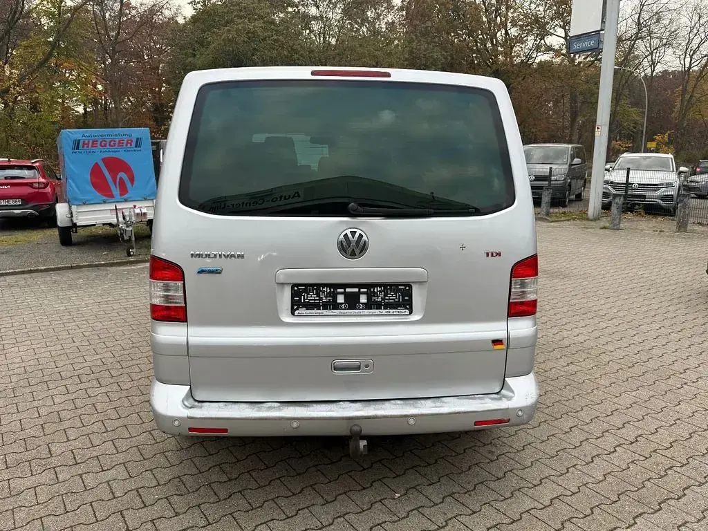 Używany VW T5 Highline 174 KM (127 kW) 2007 Srebrny Van
