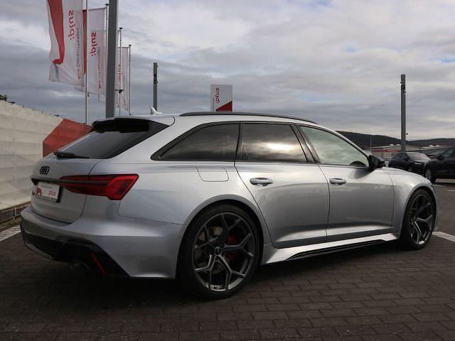 Gebraucht Audi RS6 Performance 630 PS (463 kW) 2025 Florettsilber metallic Kombi