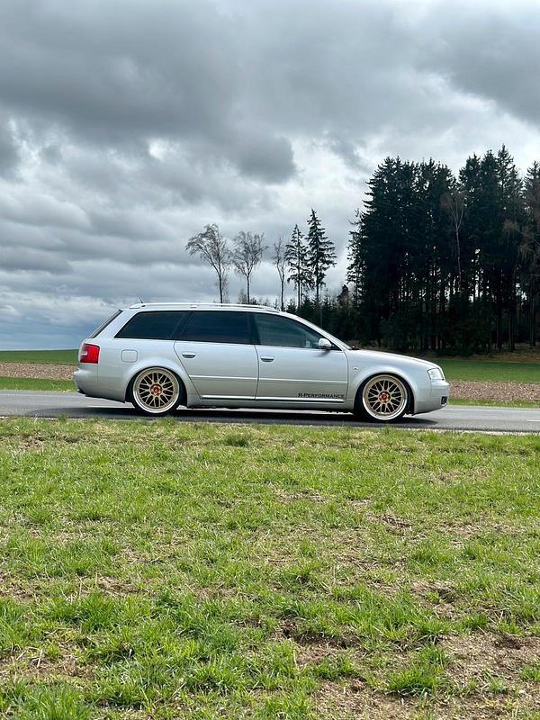 Brugt Audi A6 Design 193 HK (141 kW) 2003 Sølv Stationcar