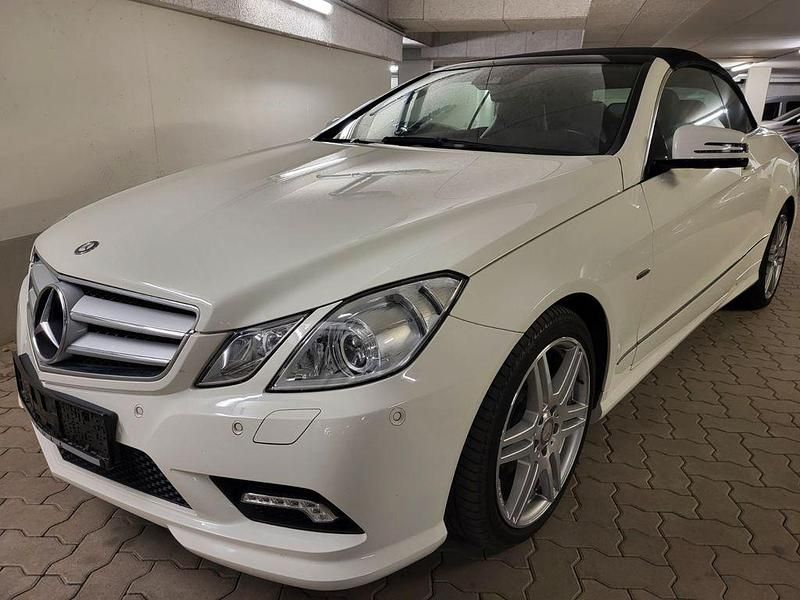 Gebraucht Mercedes E250 Avantgarde 204 PS (150 kW) 2011 Weiß Cabrio