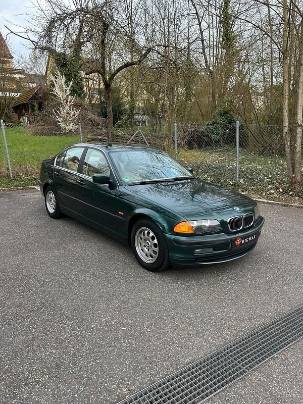 Gebraucht BMW 320 150 PS (110 kW) 1998 Grün Limousine