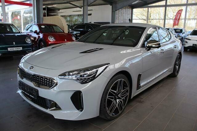 Gebraucht Kia Stinger 366 PS (269 kW) 2021 Silber Kleinwagen