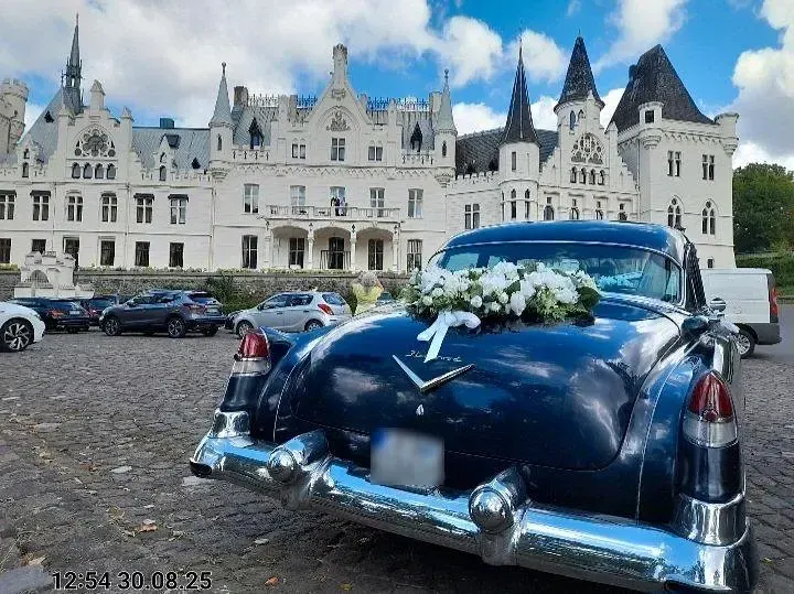 Gebraucht Cadillac Fleetwood 205 PS (150 kW) 1953 Blau Limousine