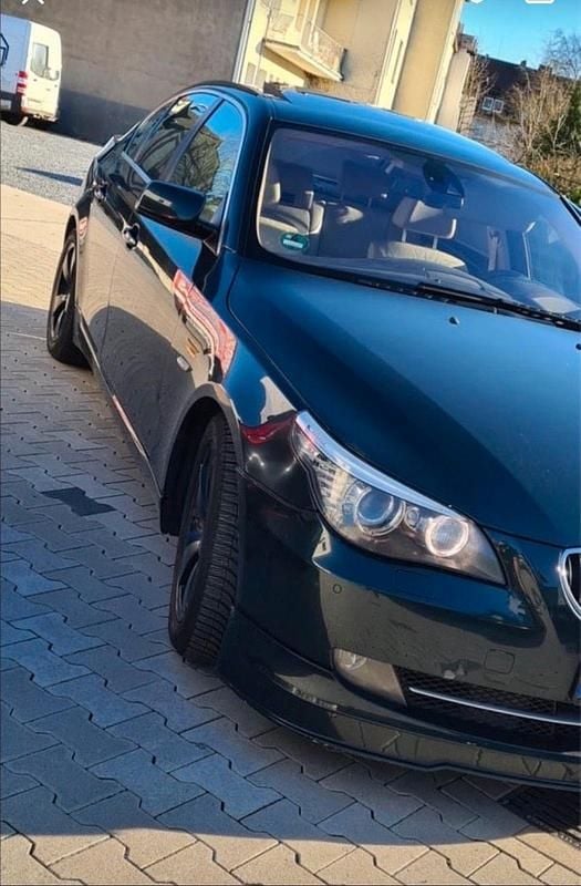 Second-hand BMW 525 223 CP (164 kW) 2008 Berlinǎ