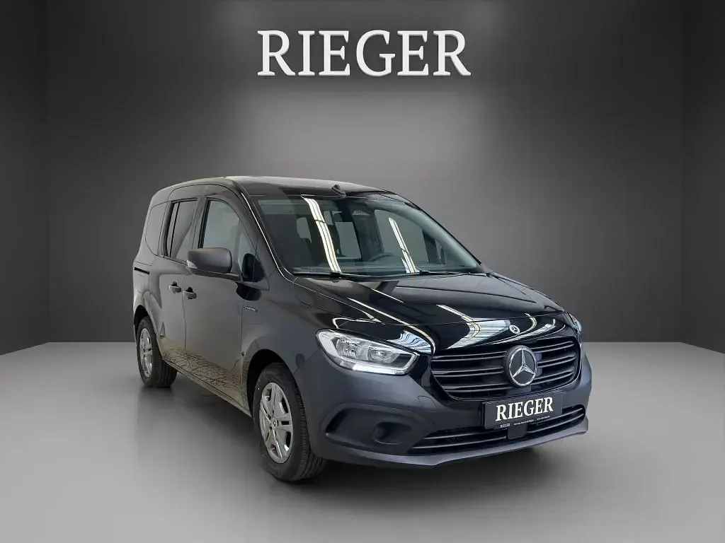 Neu Mercedes eCitan Progressive 89 kW (122 PS) 2025 Schwarz Kombi