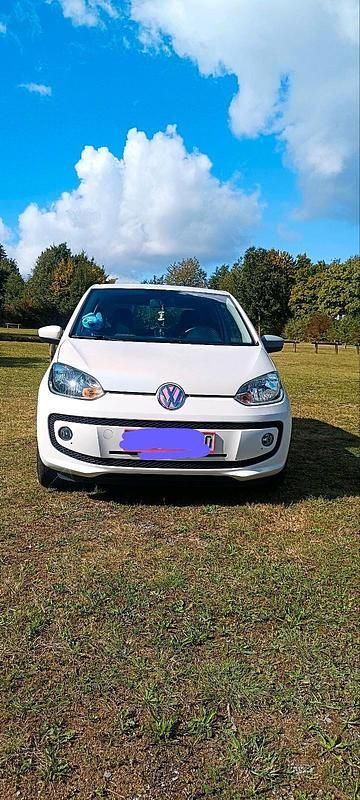Weiß Gebraucht 2013 VW up! Kleinwagen | 3.800 € (Fairer Preis) - Bild 1/4