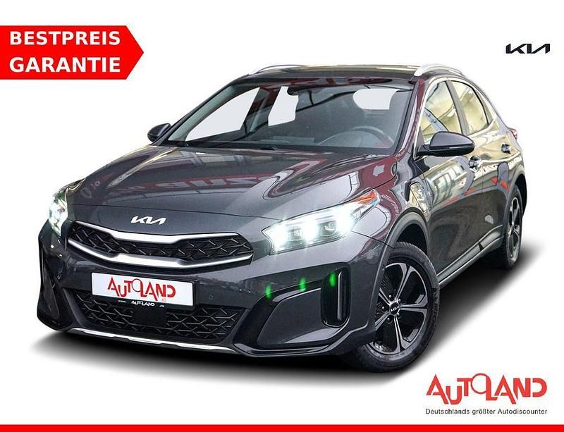 Pentametal grau metallic Gebraucht 2022 Kia XCeed Spirit SUV | 22.950 € (Teuer) - Bild 1/4