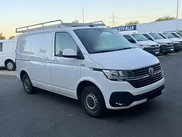 Gebraucht VW Transporter 150 PS (110 kW) 2021 Weiß Van