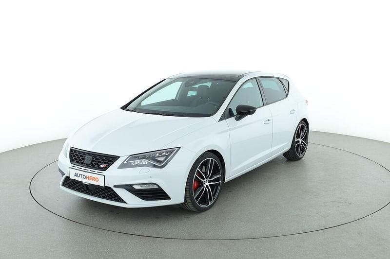 Weiß Gebraucht 2017 Cupra Leon Limousine | 21.650 € (Fairer Preis) - Bild 1/3