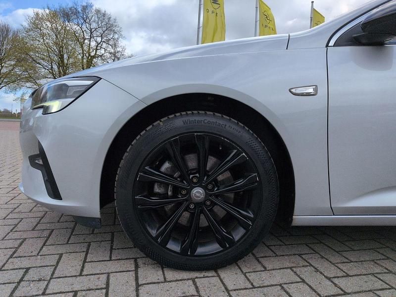 Gebraucht Opel Insignia Elegance 174 PS (127 kW) 2020 Silber Kombi