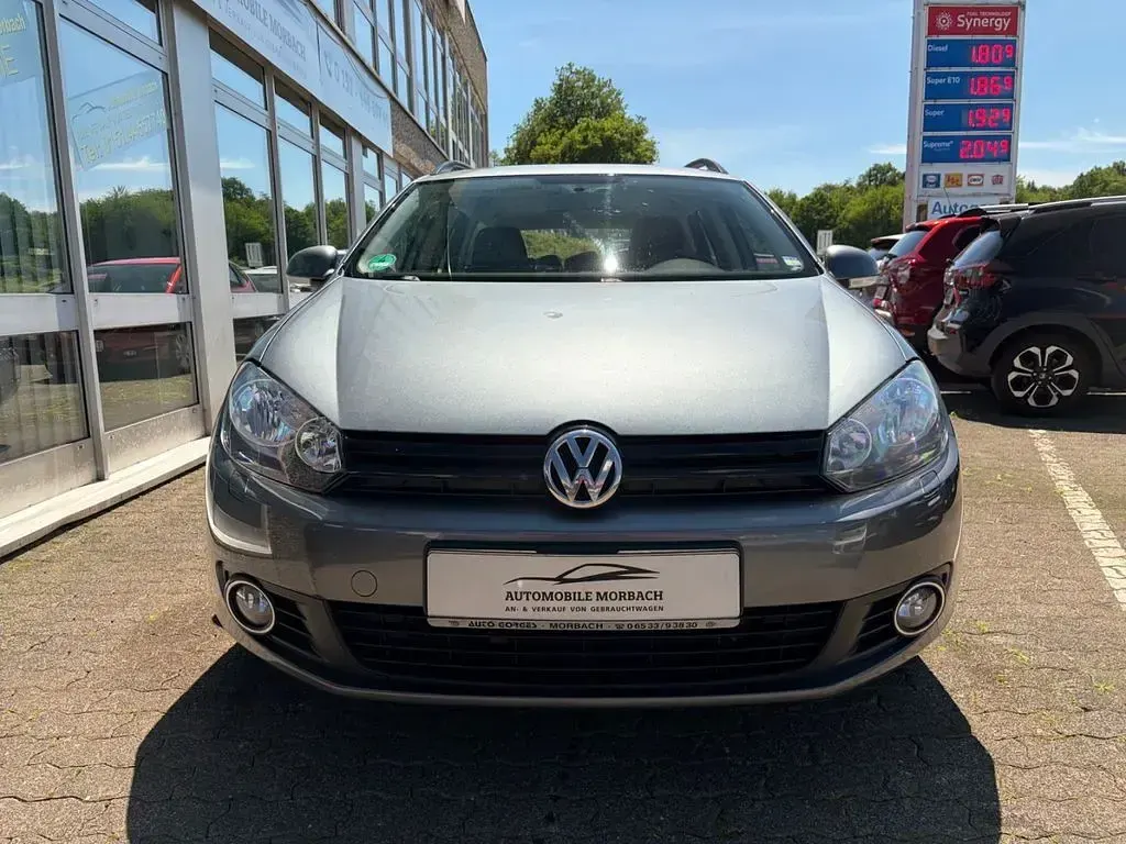 Gebraucht VW Golf VI 105 PS (77 kW) 2011 Grau Kleinwagen