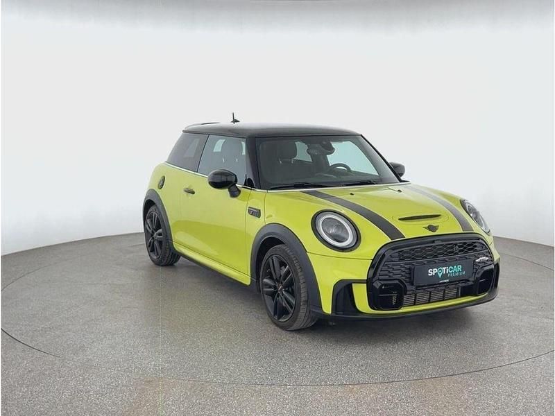 Używany Mini Cooper S 178 KM (130 kW) 2023 Żółty Hatchback