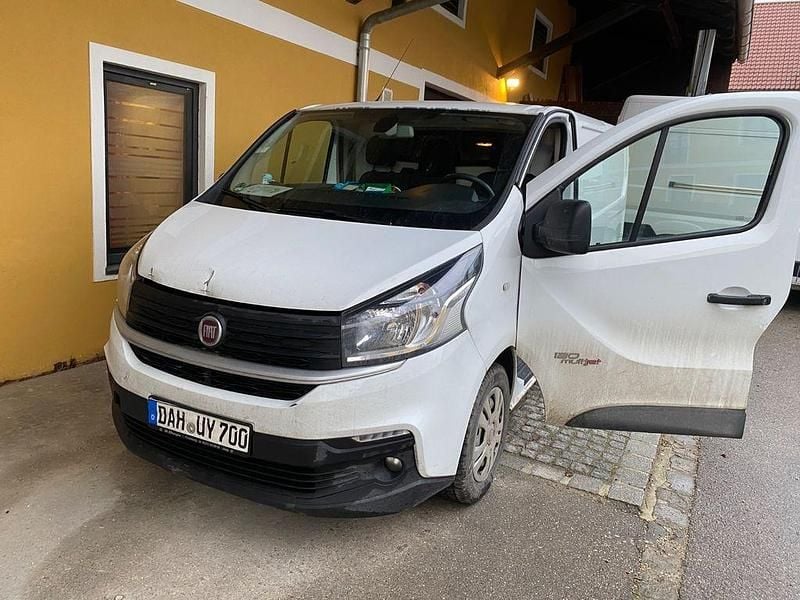 Weiß Gebraucht 2016 Fiat Talento Van / Kleinbus | 8.200 € (Superpreis) - Bild 1/4