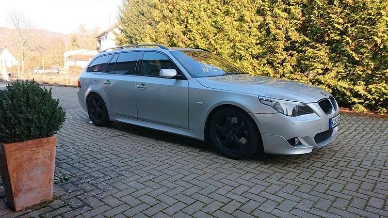 Gebraucht BMW 535 Performance 272 PS (200 kW) 2005 Silber Kombi