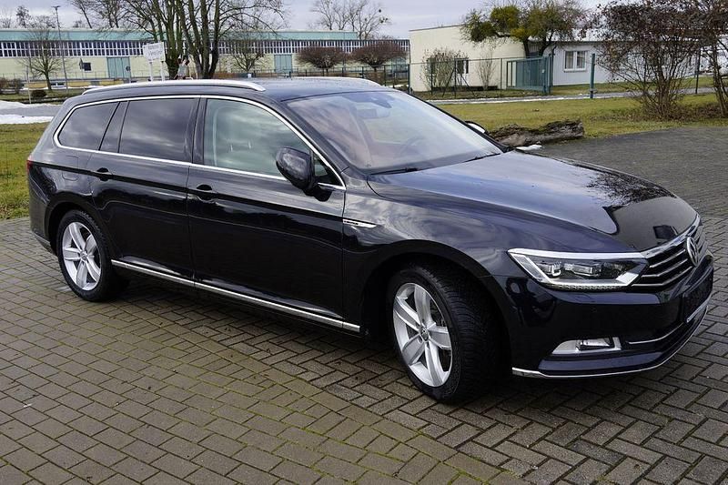 Gebraucht VW Passat Highline 239 PS (175 kW) 2014 Schwarz Kombi