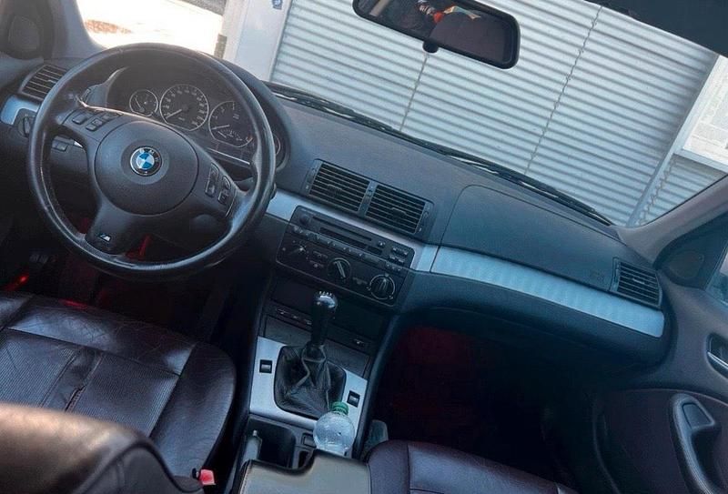 Gebraucht BMW 325 192 PS (141 kW) 2003 Silber Kombi