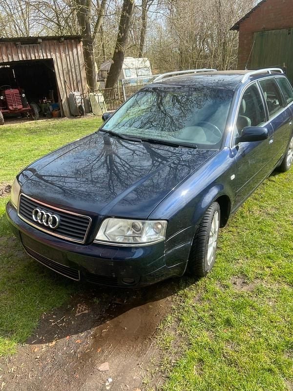 Gebraucht Audi A6 179 PS (131 kW) 2004 Blau Kombi
