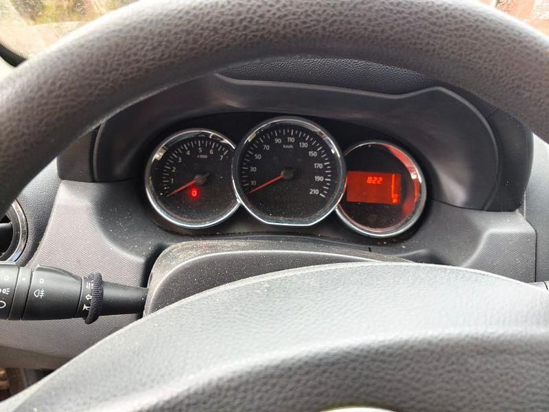 Gebraucht Dacia Duster Essentiel 105 PS (77 kW) 2014 Braun SUV