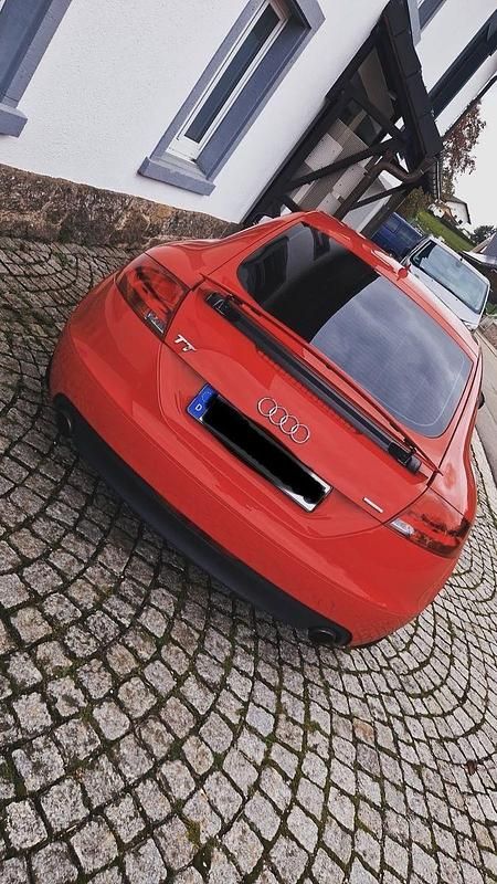 Gebraucht Audi TT Design 250 PS (183 kW) 2007 Rot Coupé