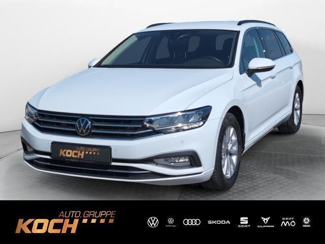 Gletscherweiß metallic Gebraucht 2022 VW Passat Business Kombi | 23.495 € (Fairer Preis) - Bild 1/4