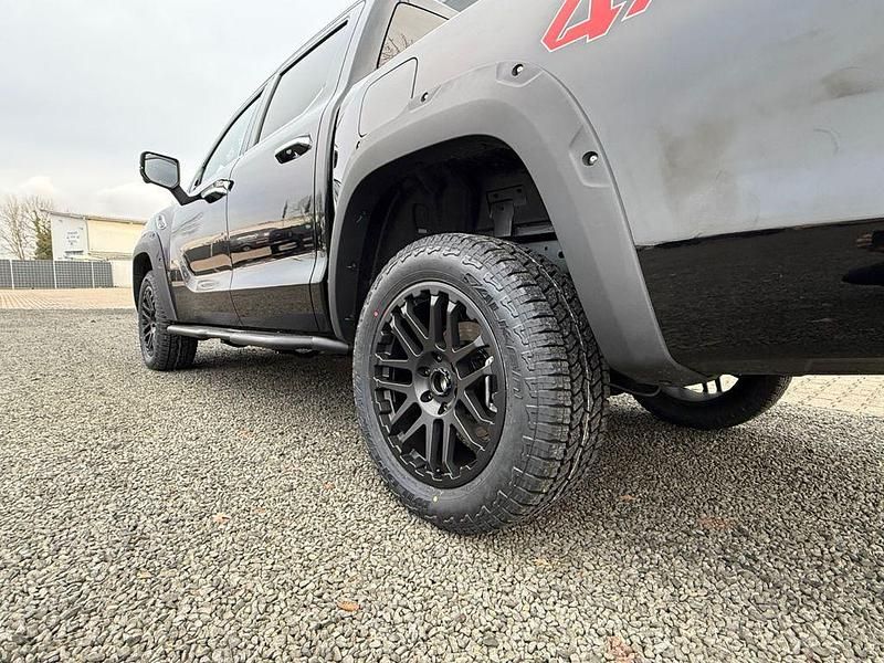 Neu Foton 4 173 PS (127 kW) 2026 Schwarz SUV