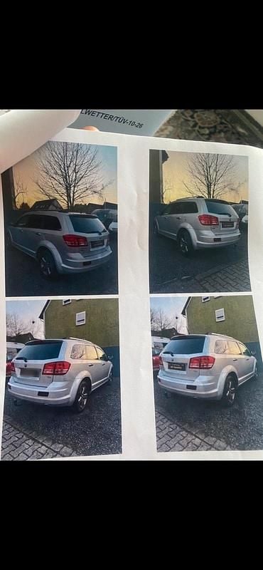 Neu Chrysler 300C 140 PS (102 kW) 2025 Silber SUV