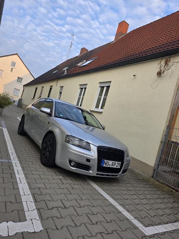 Second-hand Audi A3 105 CP (77 kW) 2005 Gri Hatchback