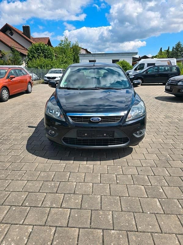 Schwarz Gebraucht 2009 Ford Focus Coupé | 2.690 € (Guter Preis) - Bild 1/4