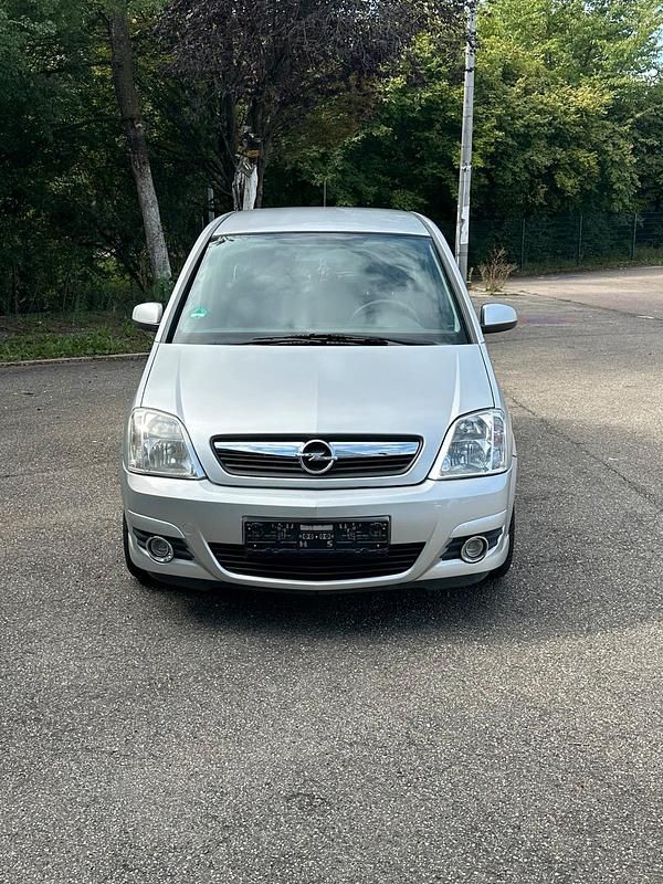 Silber Gebraucht 2006 Opel Meriva Edition Van / Kleinbus | 2.699 € (Fairer Preis) - Bild 1/4
