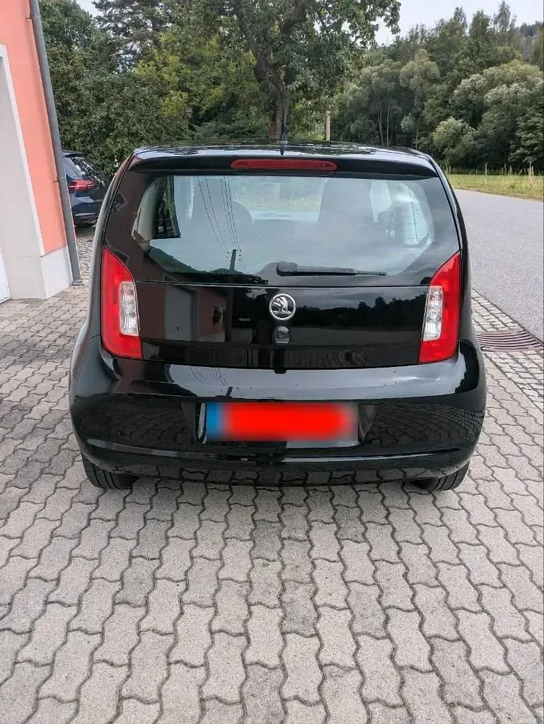 Gebraucht Skoda Citigo 60 PS (44 kW) 2015 Schwarz Kleinwagen