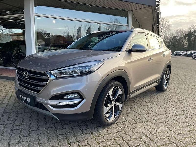 Gebraucht Hyundai Tucson Style 177 PS (130 kW) 2017 White sand SUV