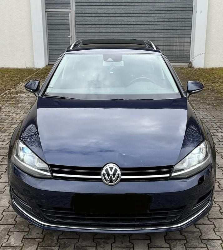 Gebraucht VW Golf VII LOUNGE 110 PS (80 kW) 2015 Blau Kombi