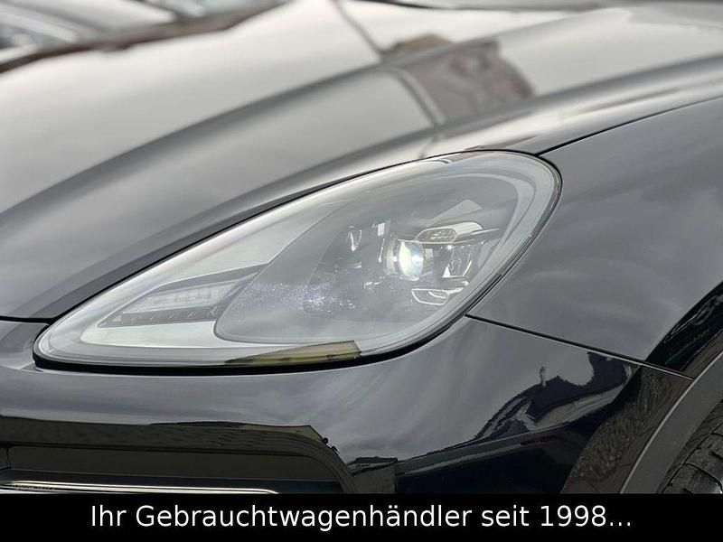 Second-hand Porsche Cayenne 340 CP (250 kW) 2020 Negru SUV