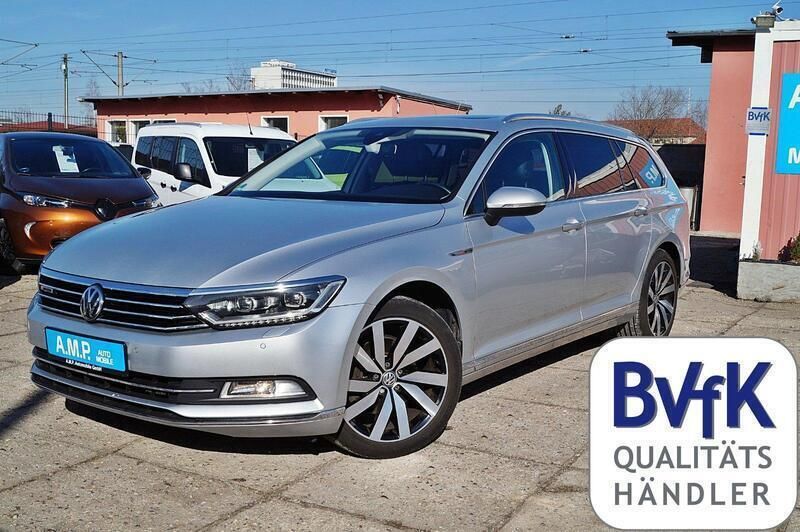 Silber Gebraucht 2015 VW Passat Highline Kombi | 14.990 € (Guter Preis) - Bild 1/4