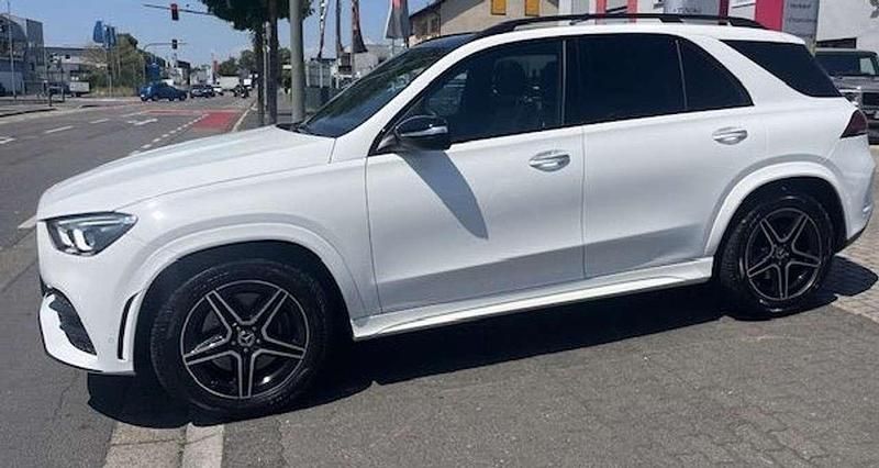 Weiß Gebraucht 2022 Mercedes GLE400 AMG line SUV | 72.999 € (Guter Preis) - Bild 1/4